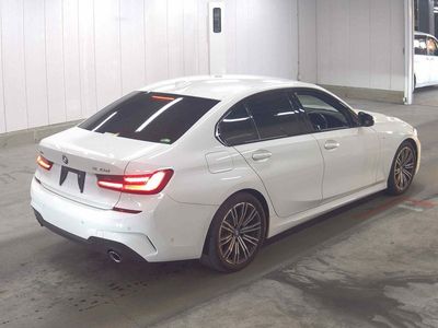2020 BMW 320