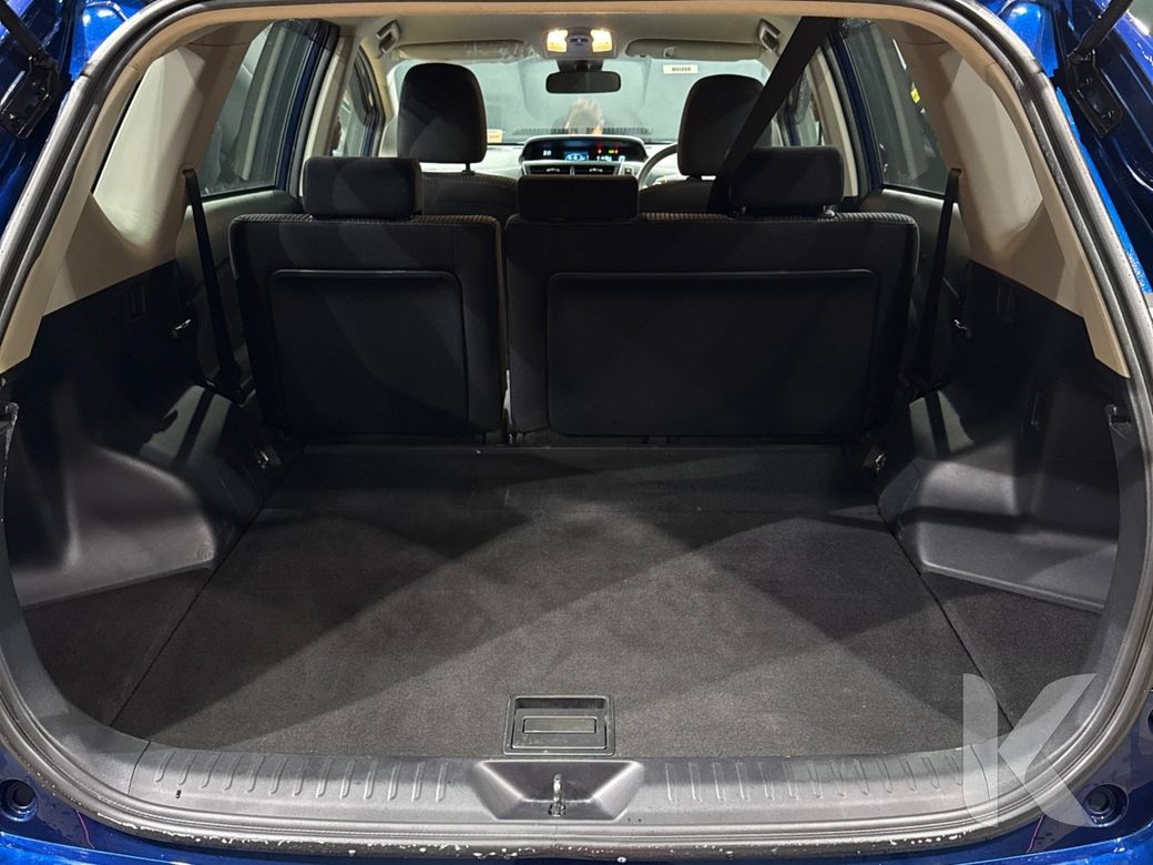 2018 Toyota Prius Alpha