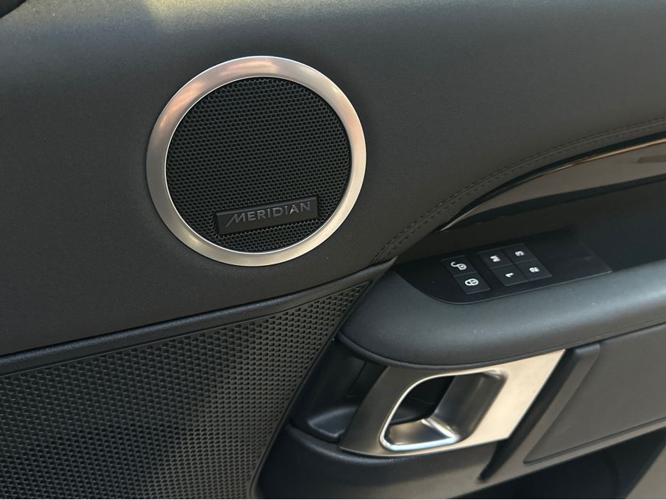 2020 Land Rover Discovery