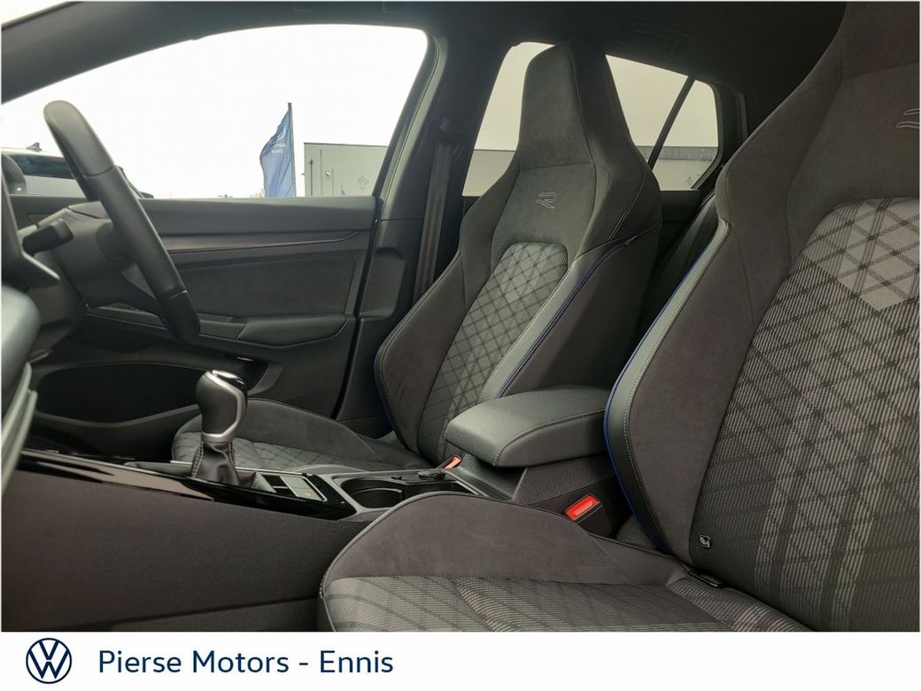 2024 Volkswagen Golf