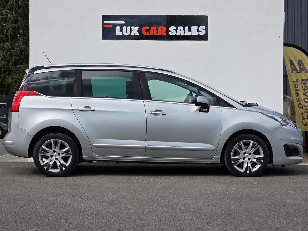 2016 Peugeot 5008