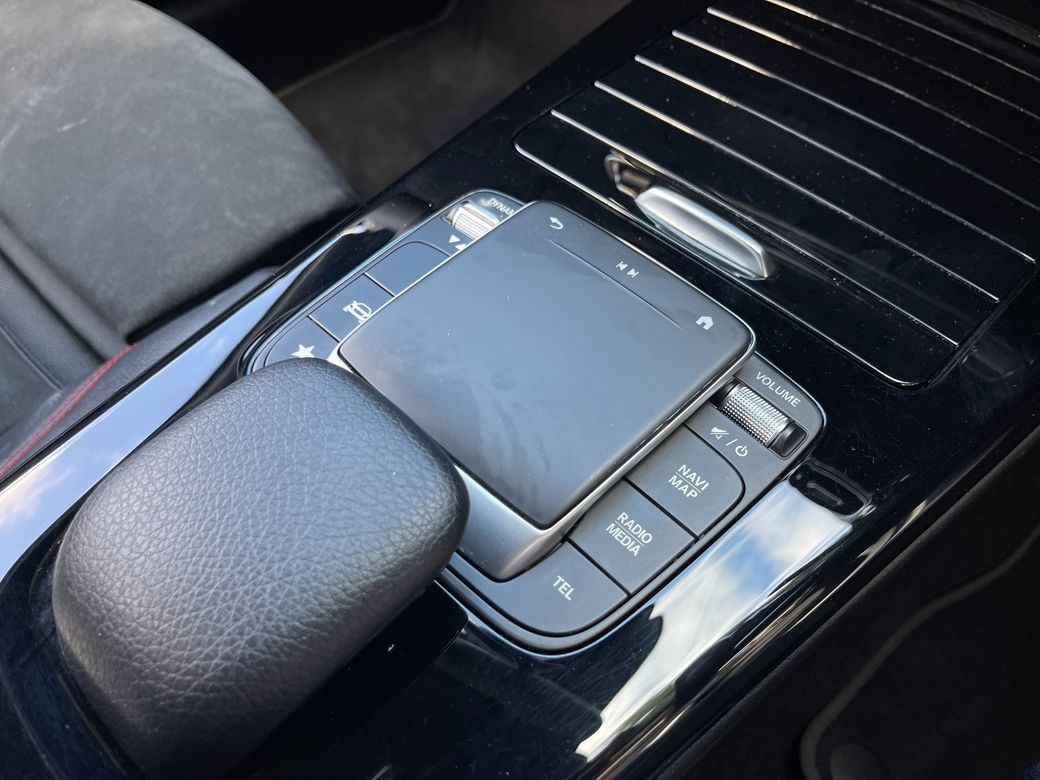 2020 Mercedes-Benz A 250