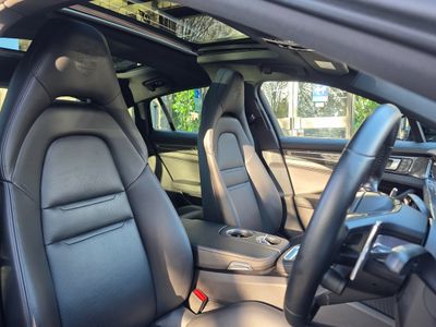 2023 Porsche Panamera