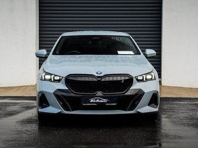2024 BMW i5