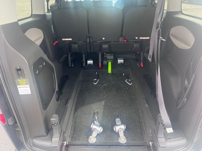 2018 Ford Tourneo