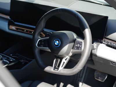 2025 BMW 5 Series