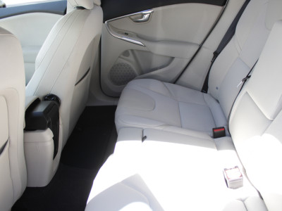 2016 Volvo V40