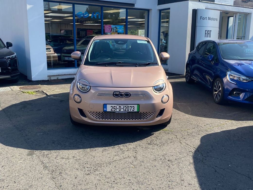 2025 Fiat 500