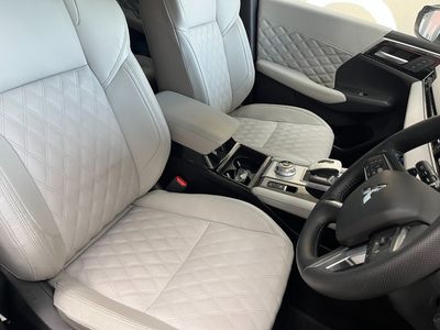 2023 Mitsubishi Outlander