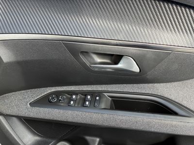 2018 Peugeot 5008