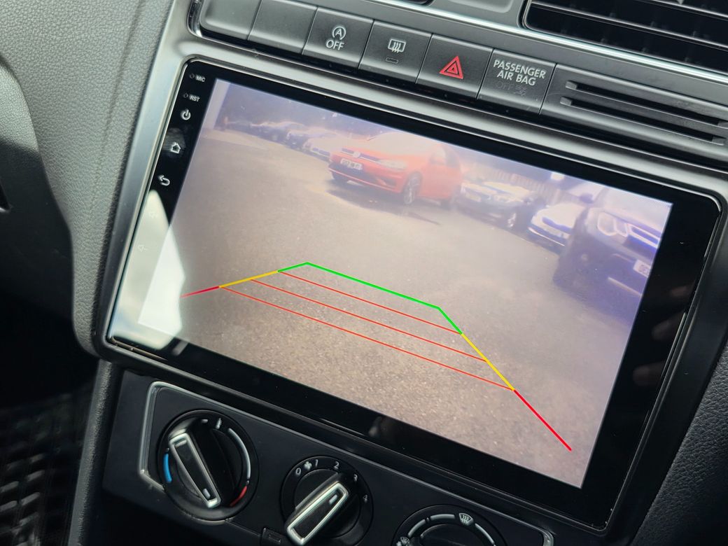 2015 Volkswagen Polo