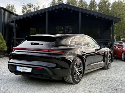 2023 Porsche Taycan