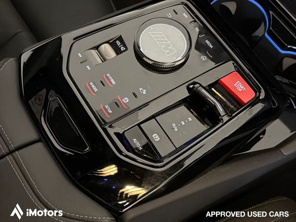 2025 BMW M5