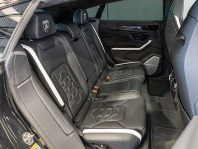 2025 Lamborghini Urus