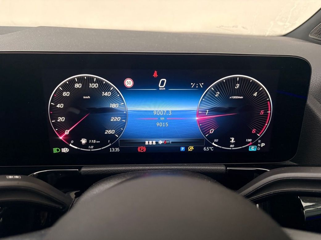 2025 Mercedes-Benz GLA Class