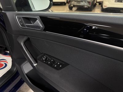 2021 Volkswagen Touran