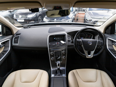 2016 Volvo XC60