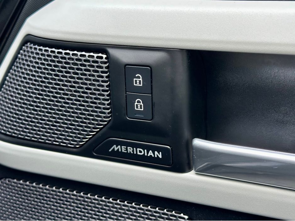 2024 Land Rover Defender