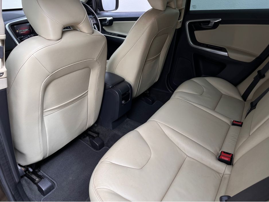 2016 Volvo XC60