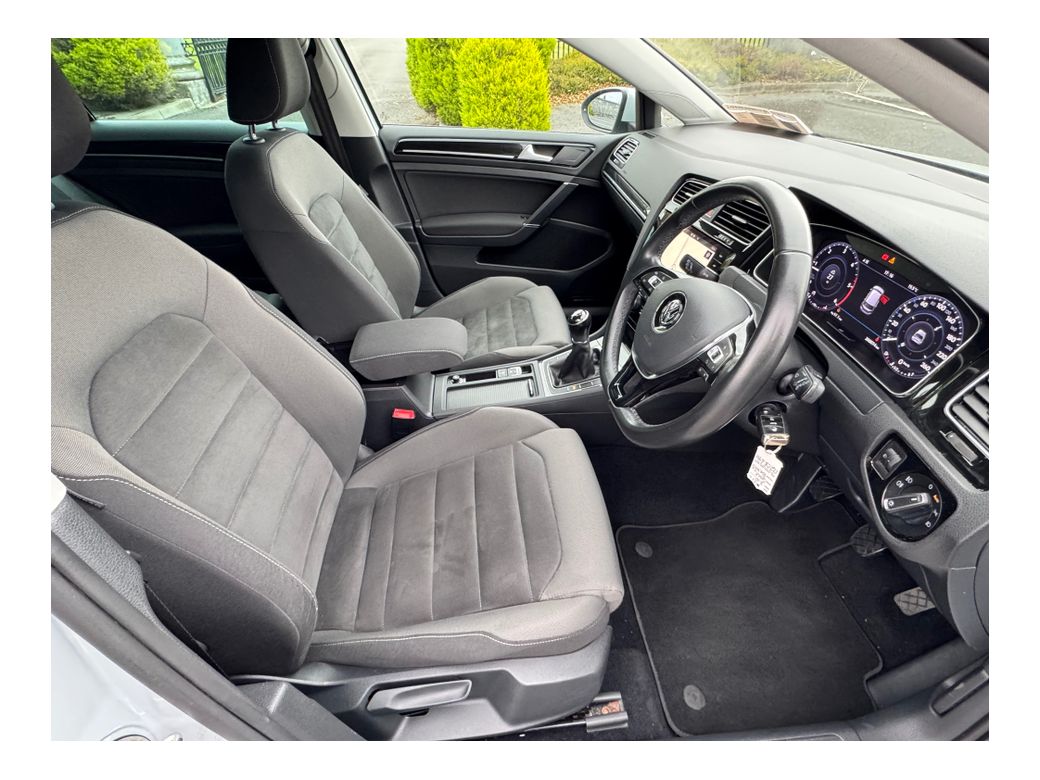 2017 Volkswagen Golf