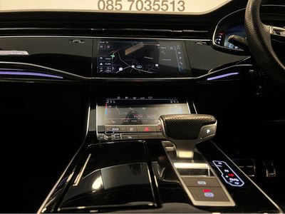 2020 Audi Q8