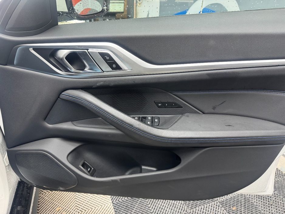 2023 BMW i4