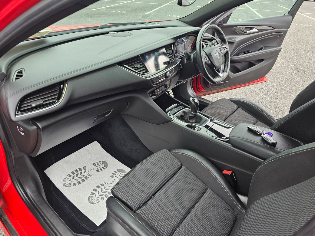 2019 Opel Insignia