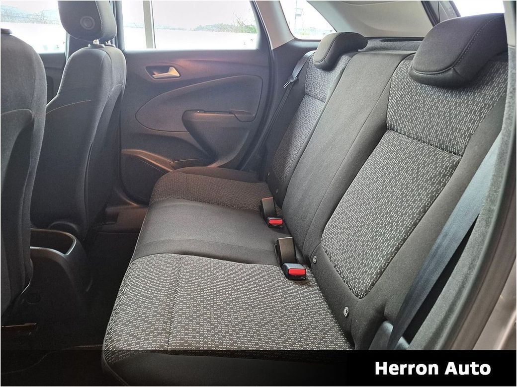 2021 Opel Crossland X