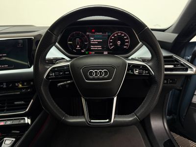 2022 Audi e-tron GT