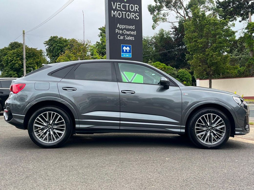 2022 Audi Q3