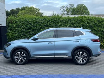 2025 BYD Seal U