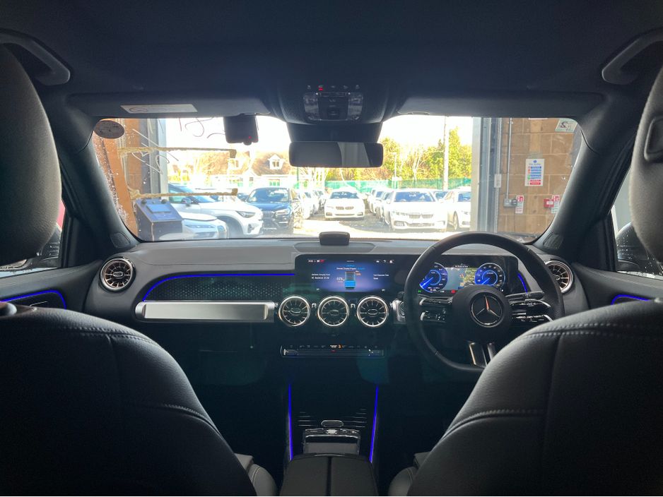 2025 Mercedes-Benz EQB