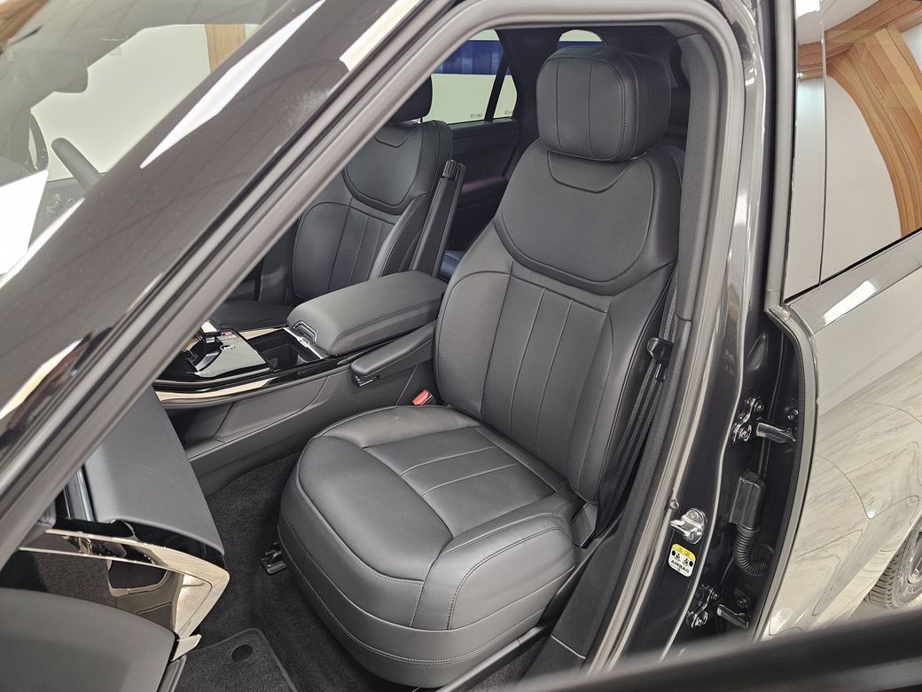 2026 Land Rover Range Rover Sport