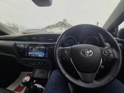2017 Toyota Auris