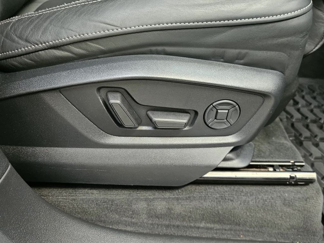 2021 Audi Q8