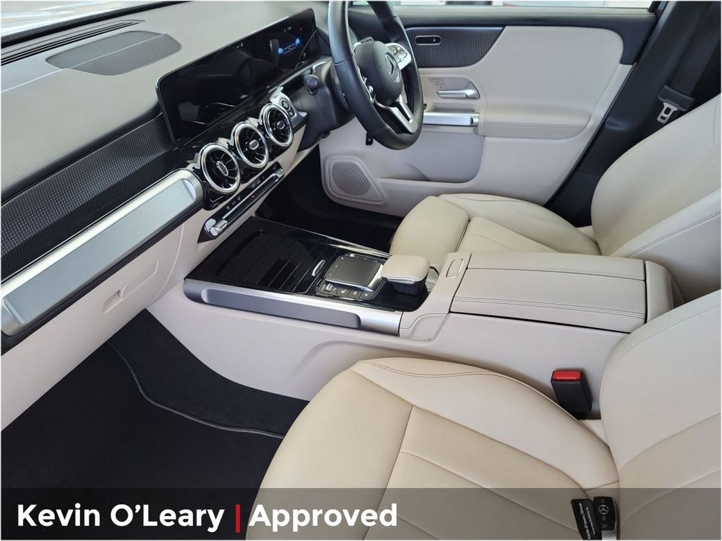 2023 Mercedes-Benz GLB Class