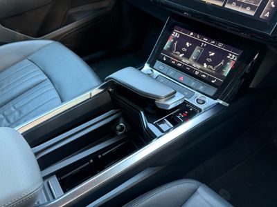 2022 Audi e-tron