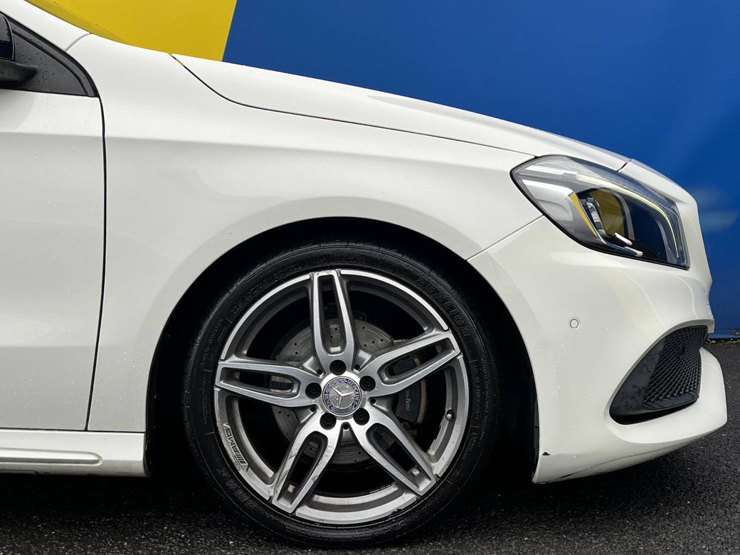 2016 Mercedes-Benz A 180