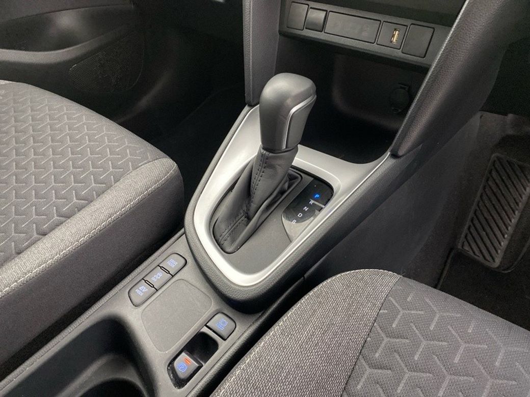 2024 Toyota Yaris Cross