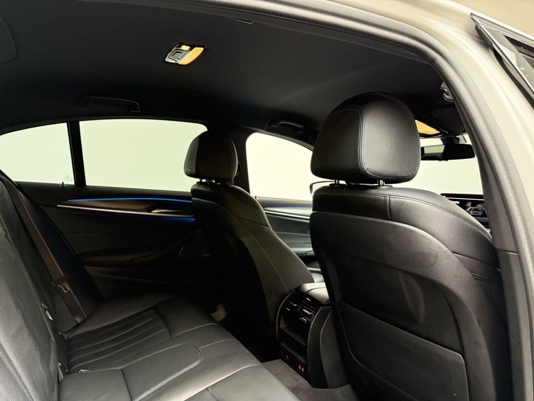 2022 BMW 5 Series