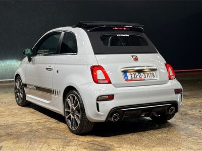 2022 Abarth 595c