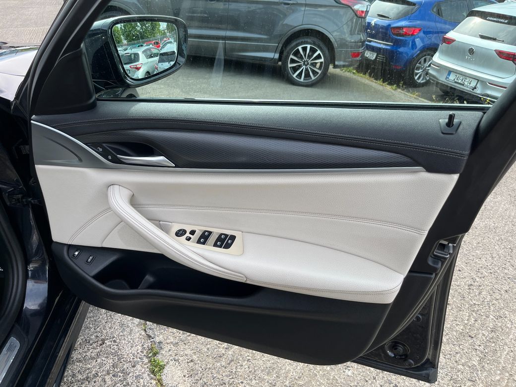 2022 BMW 5 Series