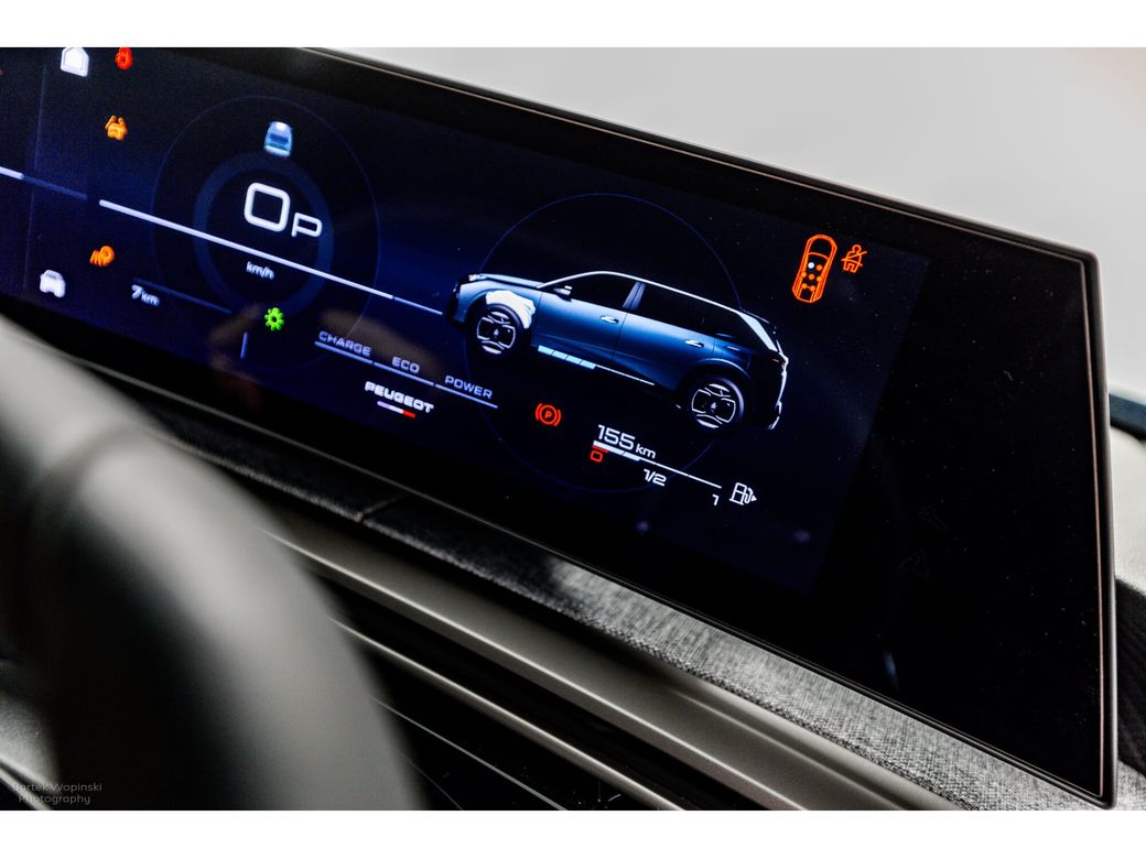 2025 Peugeot 5008