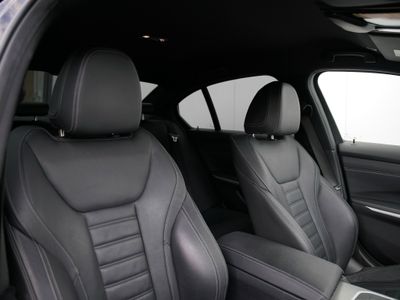 2022 BMW 330