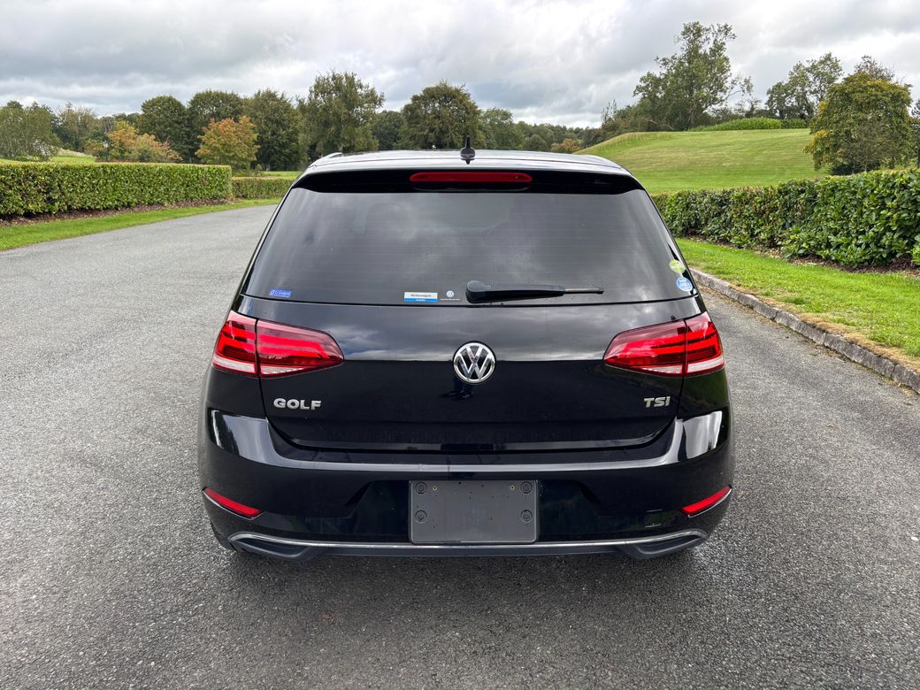 2017 Volkswagen Golf