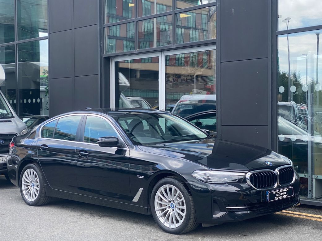 2022 BMW 5 Series