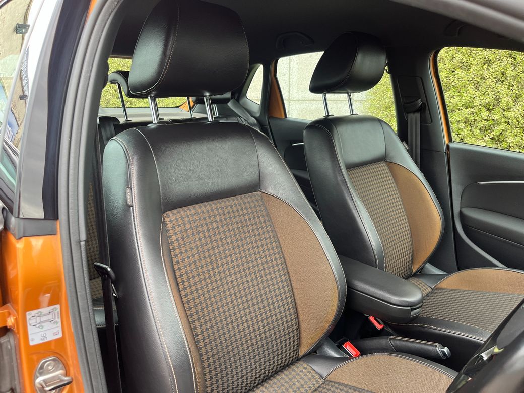 2017 Volkswagen Polo