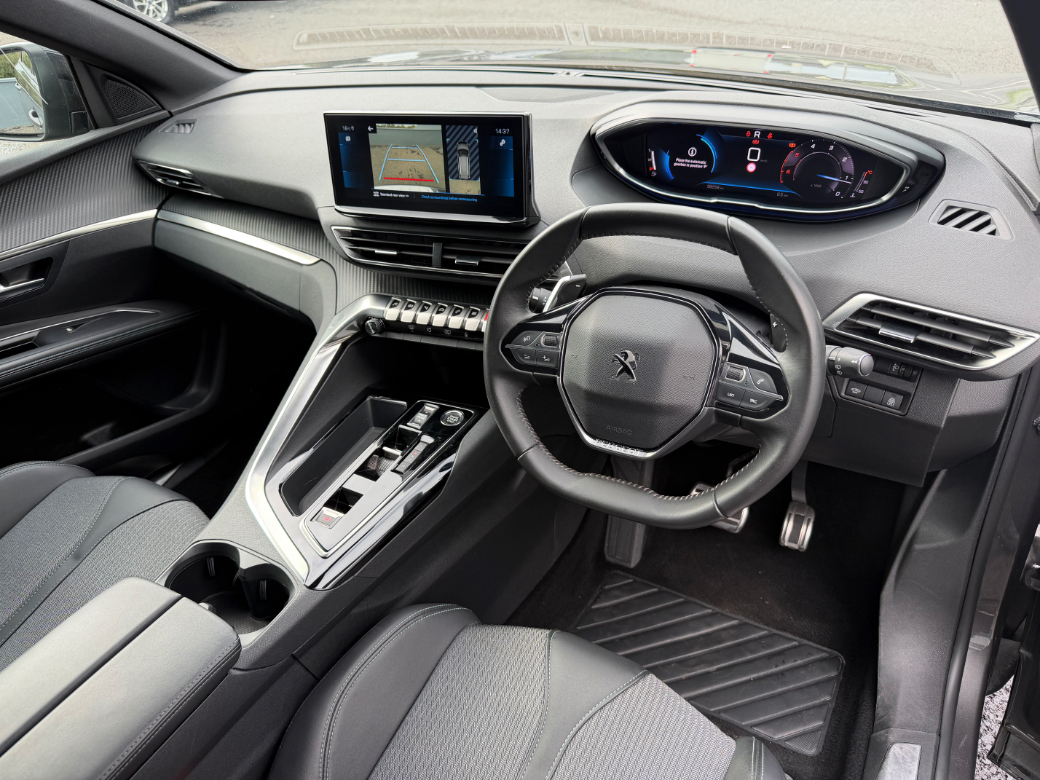 2024 Peugeot 5008