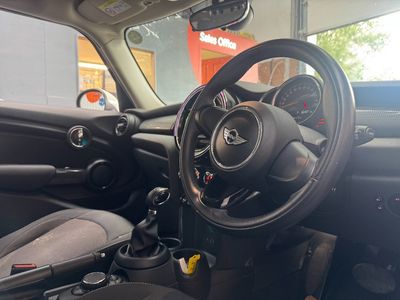 2017 Mini Cooper