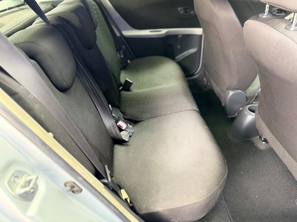 2006 Toyota Yaris